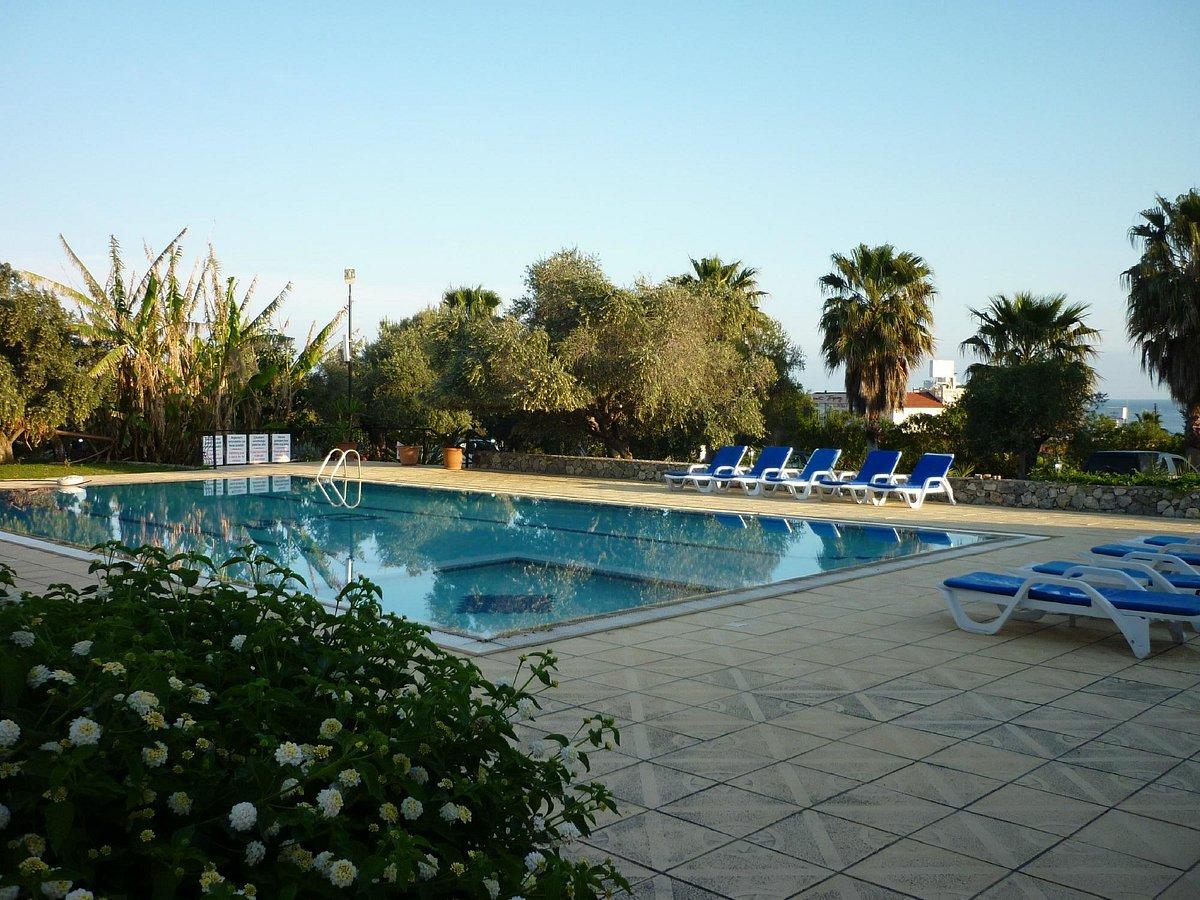 Bare Hill Holiday Village Elea Exterior foto