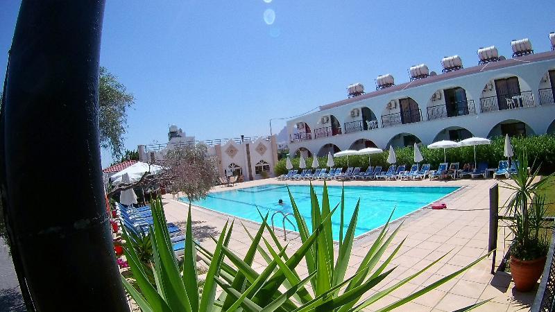 Bare Hill Holiday Village Elea Exterior foto