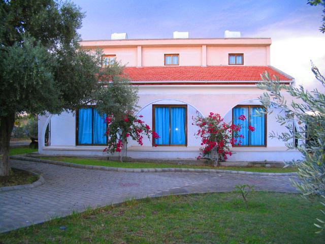 Bare Hill Holiday Village Elea Exterior foto
